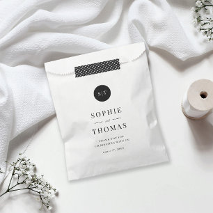 Editable Colour Classic Round Monogram Wedding  Favour Bags