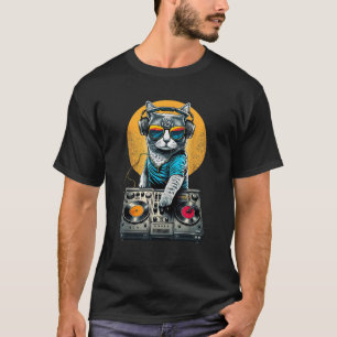 EDM Cat DJ DJ Cat in Sunglasses House Cat with Hea T-Shirt