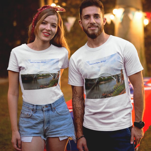 Edmund Pettus Bridge in Selma, Alabama T-Shirt (Edmund Pettus Bridge in Selma, Alabama T-Shirt)