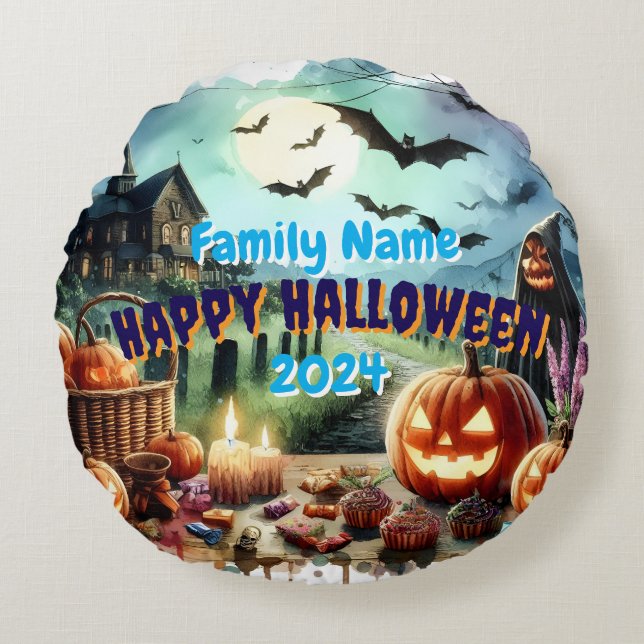 Eerie Halloween Night Watercolor Round Cushion (Front)