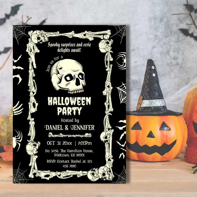 Eerie spooky skull skeletal bats spider Halloween  Invitation (Front)