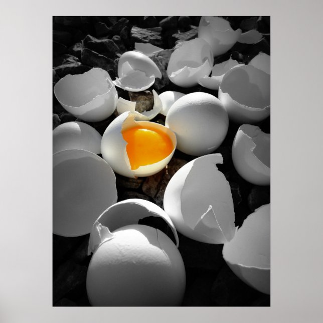 eggcentric: Easter on the rocks... Poster (Front)