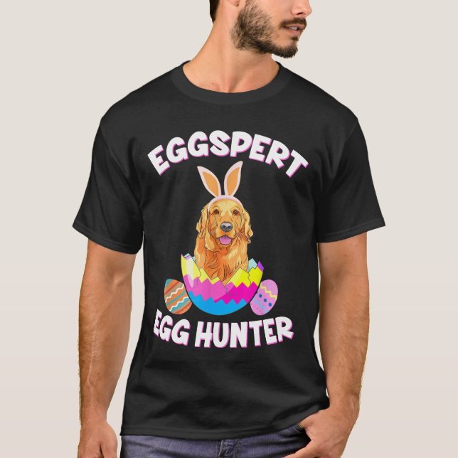 Eggspert Egg Hunter Easter Golden Retriever T T-Shirt (Front)