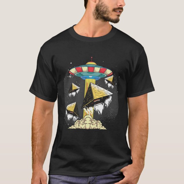 Egyptian Pyramids Abduction Extraterrestrial UFO A T-Shirt (Front)