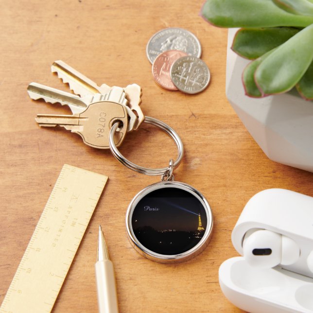 Eiffel Tower at Night Keychain (Desk)