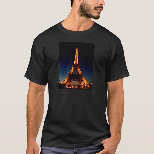 Eiffel tower in Paris T-Shirt (Front)