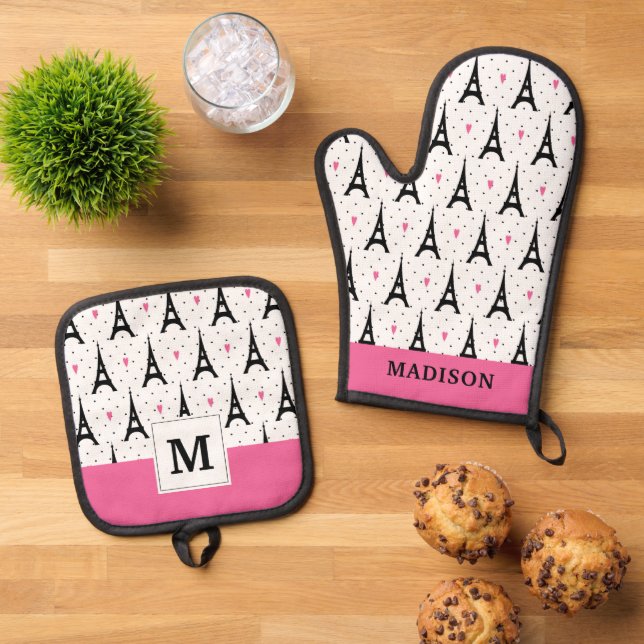 Eiffel Tower Polka Dots & Hearts Pattern Oven Mitt & Pot Holder Set (Top Down)