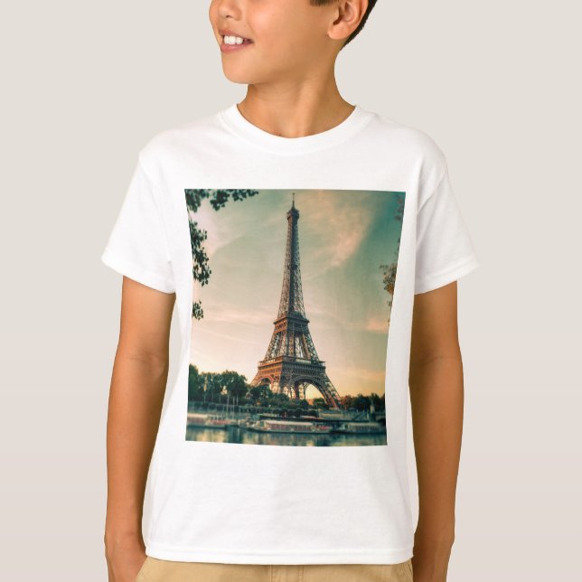 Eiffel tower throw pillow T-Shirt (Front)