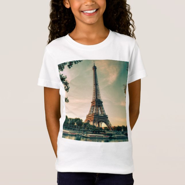 Eiffel tower throw pillow T-Shirt (Front)