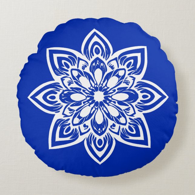 Eight Point White Star Flower Mandala Round Cushion (Front)