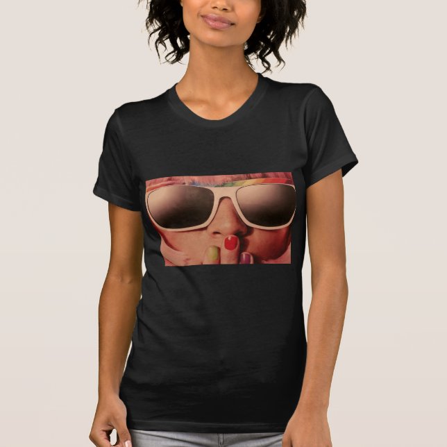 Eighties retro fashion girl T-Shirt (Front)