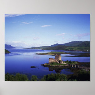 Eilean Donan Castle, Dornie, Highlands, Poster