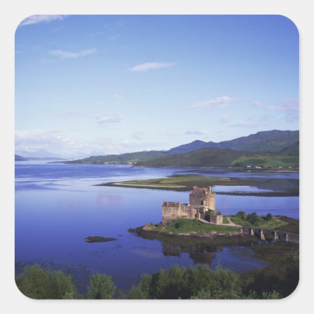 Eilean Donan Castle, Dornie, Highlands, Square Sticker (Front)