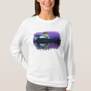 Eilean Donan Castle, Highlands, Scotland 4 T-Shirt