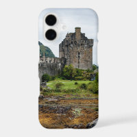 Eilean Donan Castle, Loch Duich - Scotland, UK