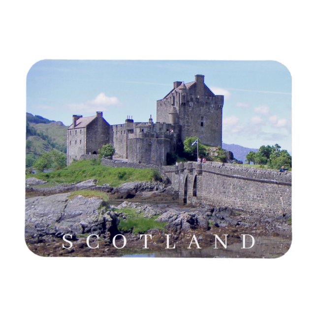 Eilean Donan Castle view fridge magnet (Horizontal)