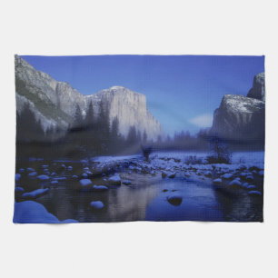 El Capitan Mountain, Yosemite National Park, Tea Towel