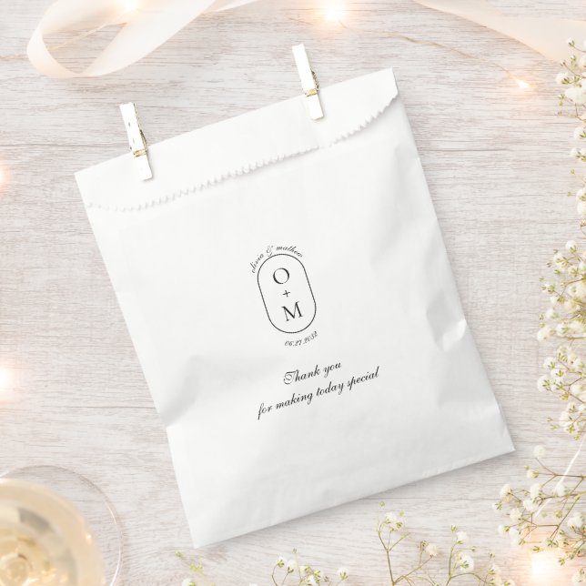 Eleagant Traditional Script Thank You Wedding Favour Bags (Clipped)