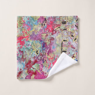 Electric Serpent Towel Set