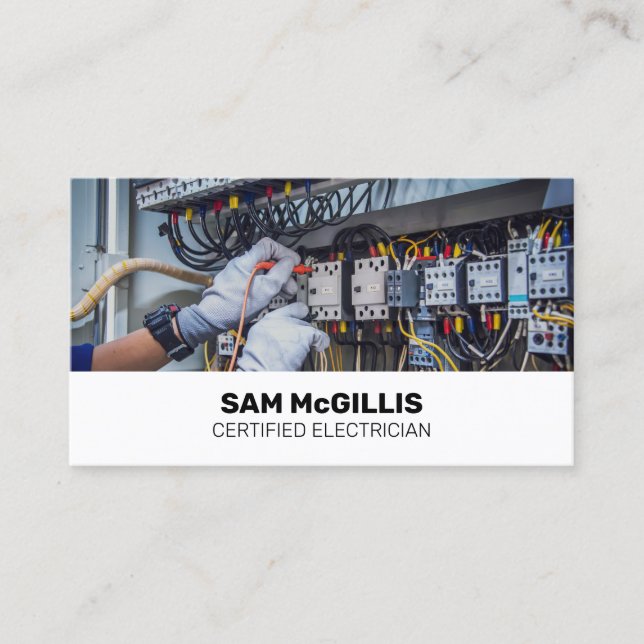 Electrician Electrical Contractor Business Card (Front)