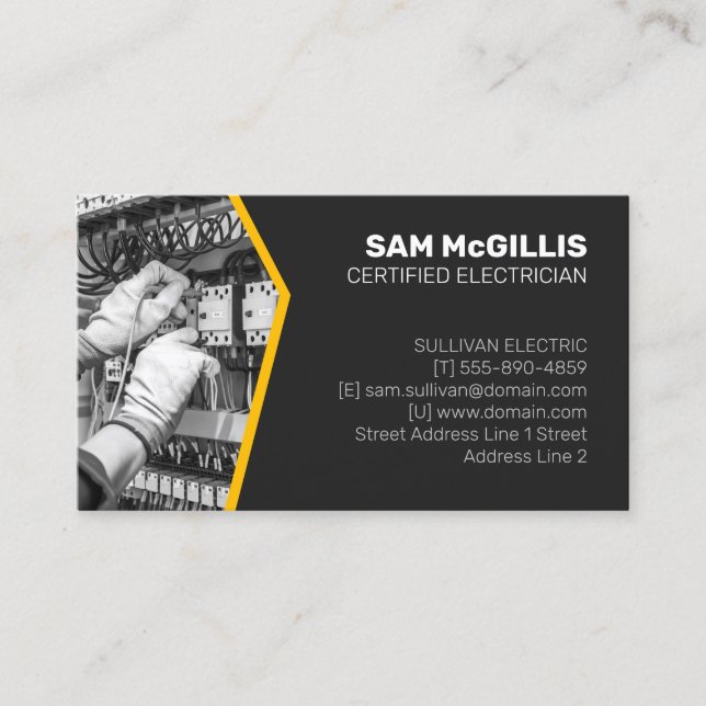 Electrician Electrical Contractor Business Card (Front)