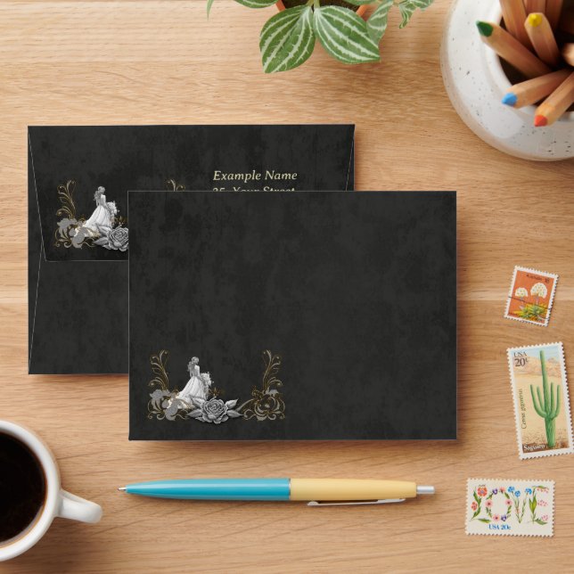 Elegance in silver and black.  envelope (Desk)