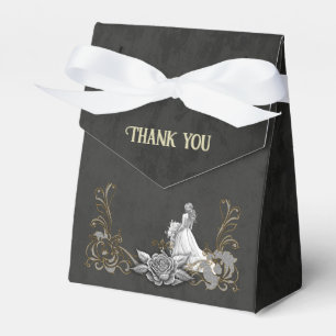 Elegance in silver and black. favour box