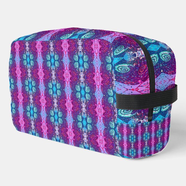 Elegant Abstract Geometric Backround Purple Dopp Kit (Left Corner)