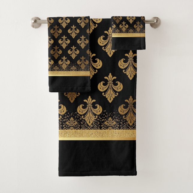 Elegant Black and Gold Quatrefoil Patterns Bath Towel Set (Insitu)