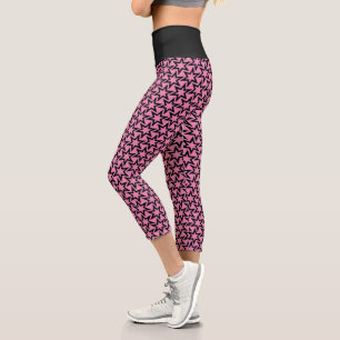 Elegant Black and Pink Geometric Star Pattern Capri Leggings