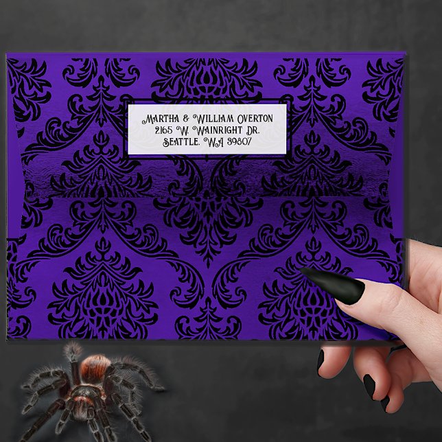 Elegant Black and Purple Damask Gothic Envelope (Creator Uploaded)