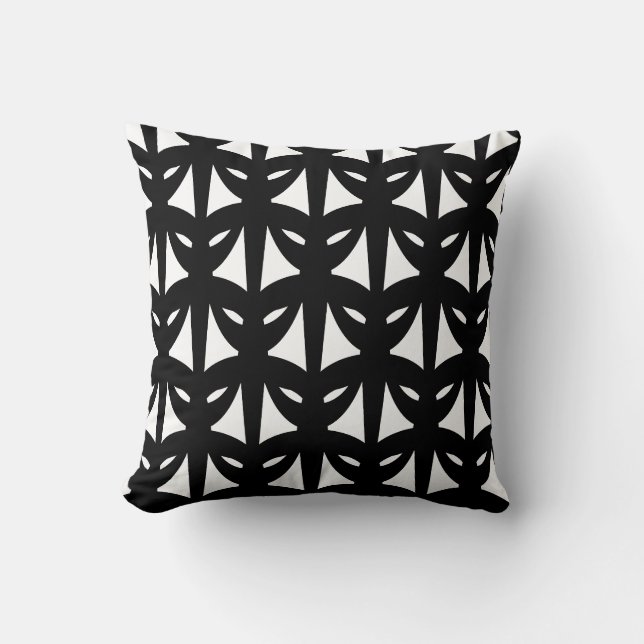 Elegant Black and White Pattern Cushion (Front)