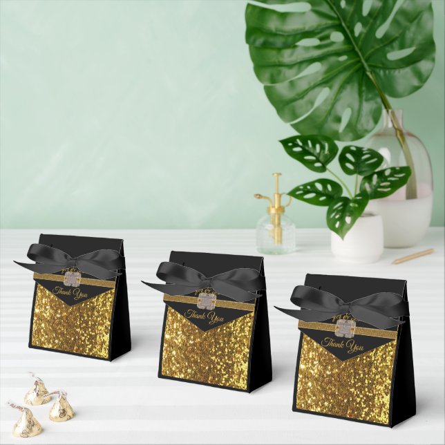 Elegant Black Gold Glitterr Brooch  Favour Box (Multiple)