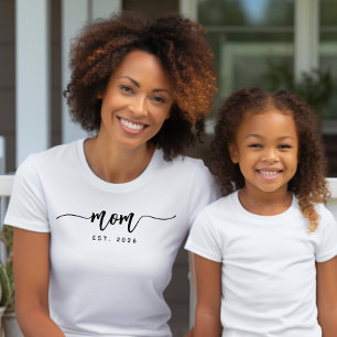 Elegant Black Script Typography Established Mum T-Shirt