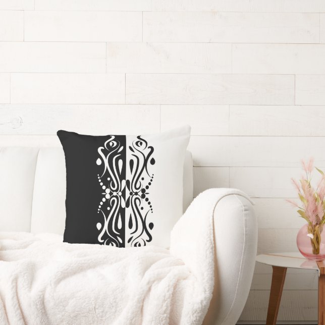 Elegant Black & White Abstract Harlequin Style Cushion (Couch)