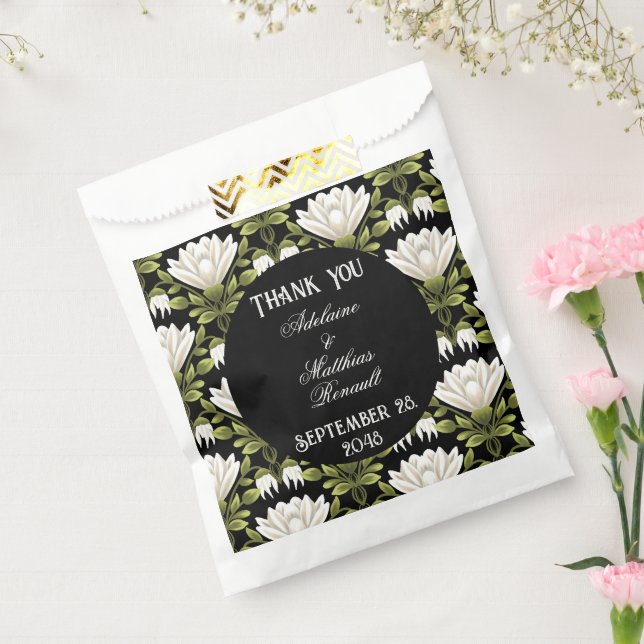 Elegant Black & White Floral Wedding: Calligraphy  Favour Bags (Sealed)