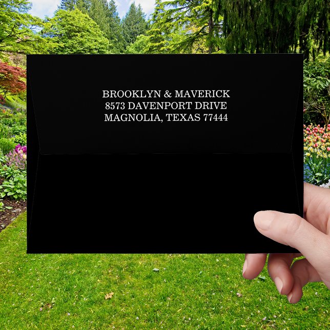 Elegant Black & White Wedding Envelope (Creator Uploaded)