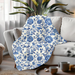 Elegant Blue and White Floral Chinoiserie  Fleece Blanket