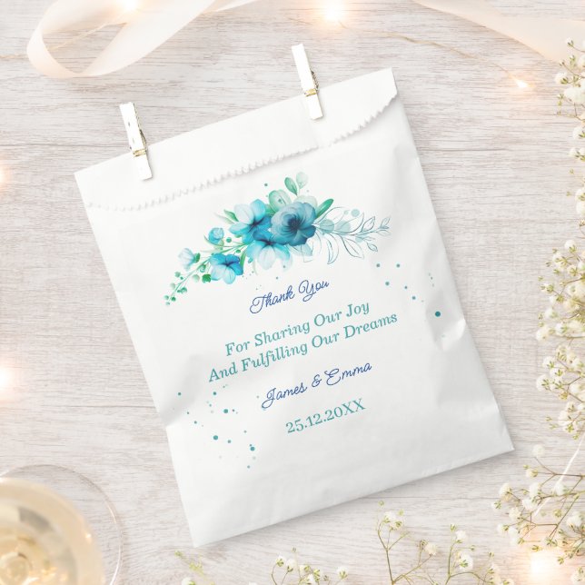 Elegant Blue Flower Custom Wedding Favour Bags (Clipped)
