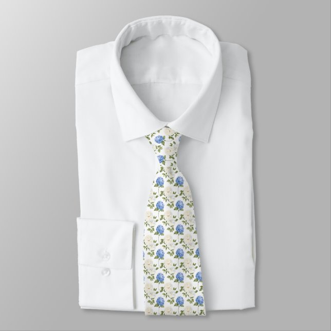 Elegant Blue Hydragea Flowers Pattern  Tie (Tied)