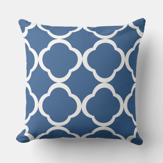 Elegant Blue Quatrefoil Pattern Cushion (Front)