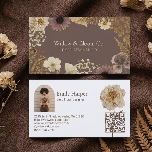 Elegant Boho Botanical Wildflower Floral Photo QR Business Card (Elegant Boho Botanical Wildflower Floral Photo QR Business Card)