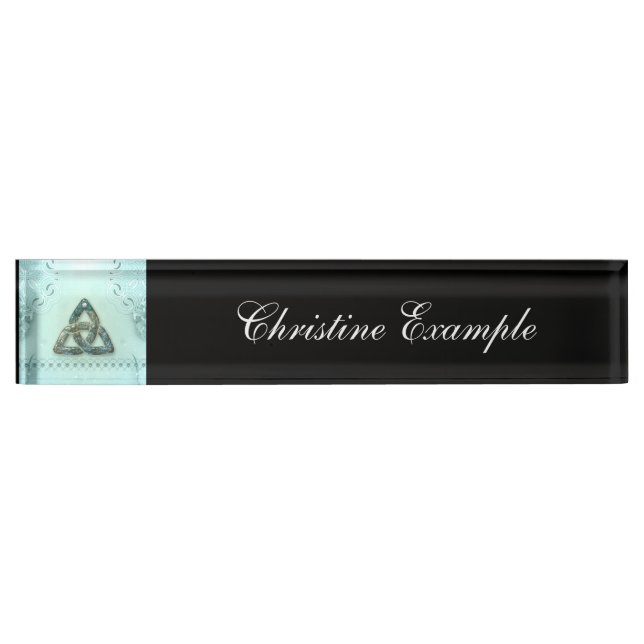 Elegant celtic knot nameplate (Front)