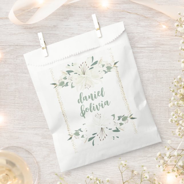 Elegant Charm Green Wildflower Wedding Favour Bags (Clipped)