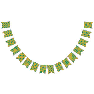 Elegant chequered pattern in green and gold bunting