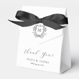 Elegant Chic   Black and White Wedding Favour Box