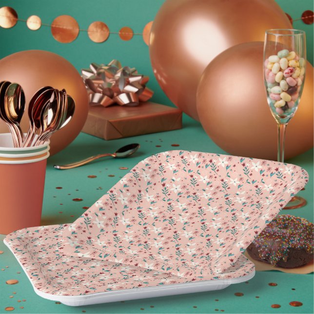 Elegant Chic froral Pattern Pink Paper Plate (Multi)