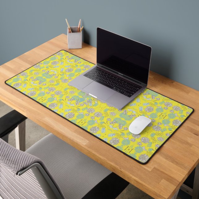 Elegant  Chic Wildflower Yellow   Desk Mat (Office 2)