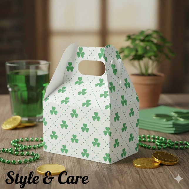 Elegant Clover Pattern Gable 4.5x2.75x5.5 Favour Box (Elegant Clover Pattern Gable 4.5x2.75x5.5 Favor Boxes)