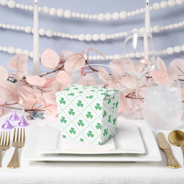 Elegant Clover Pattern Take Out 3x2.25x3.125 Favour Box (Wedding)